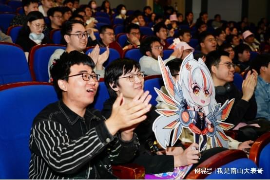 电竞人才辈出！雷克沙2024高校电竞挑战赛沈阳决赛圆满落幕(图2)