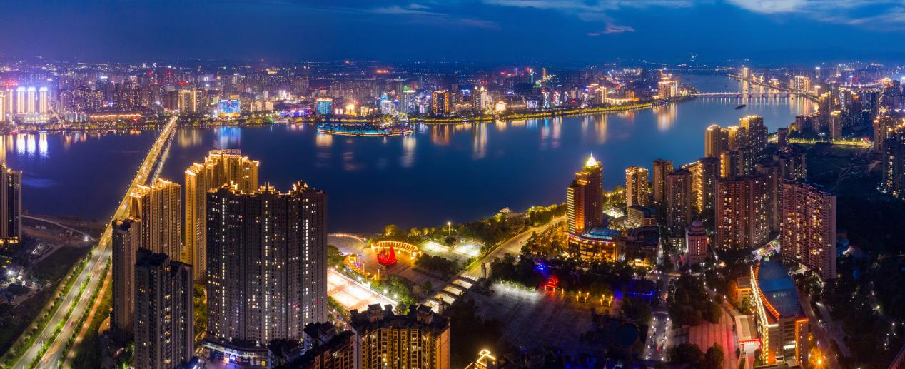 2024年清远电竞潮流嘉年华开启电竞热潮席卷凤城im(图4)