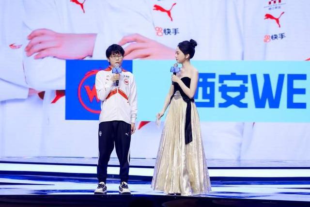 2024上海电im电竞竞大师赛今日开赛：超强选手阵容齐聚粉丝因热爱坚定(图2)