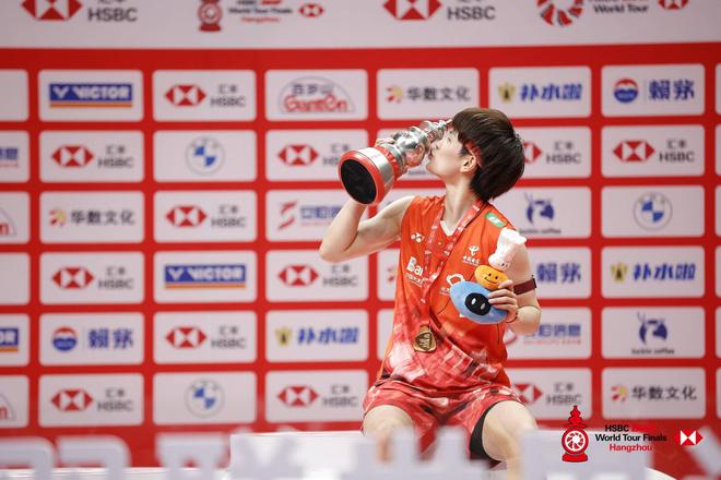 2024年世界羽联世界巡回赛总决赛杭州落幕国羽斩获三个im电竞冠军一个亚军(图2)
