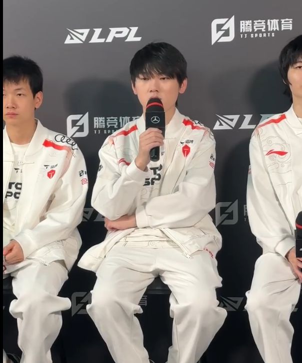 im电竞网站回LPL依旧无敌！TES第二赛段三连胜；MSI季中赛曝凌晨三点开打(图3)
