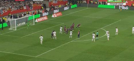 加时绝杀！巴萨3-2皇马夺国王杯冠军：裤袜超巨失im电竞网址误孔德116分钟制胜完成赛季三杀(图3)