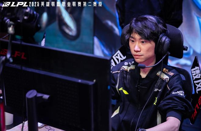 AL冲击五连胜！两大S赛冠军中单交手iG能否三连胜？im电竞网站(图4)