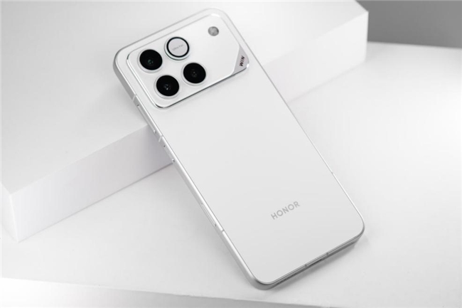 im电竞网站超强的游戏手机2026春节前就选它(图1)