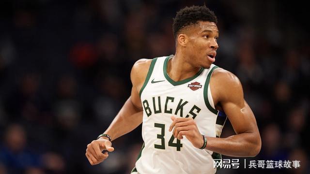 联盟最强天赋!纯粹的四打六!米德尔顿现在到底有多抽象?im电竞网址(图7)