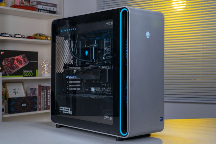 im电竞平台网站Alienware外星人Area-51游戏台式机体验：Ultra9+RTX5080不止于“大”(图1)