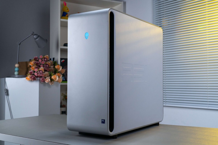 im电竞平台网站Alienware外星人Area-51游戏台式机体验：Ultra9+RTX5080不止于“大”(图11)