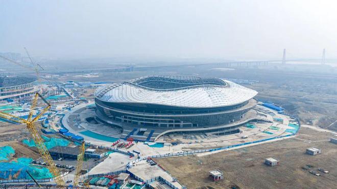 im电竞网址锚定节点、全力冲刺!济南黄河体育中心项目“一场两馆”加速推进(图1)