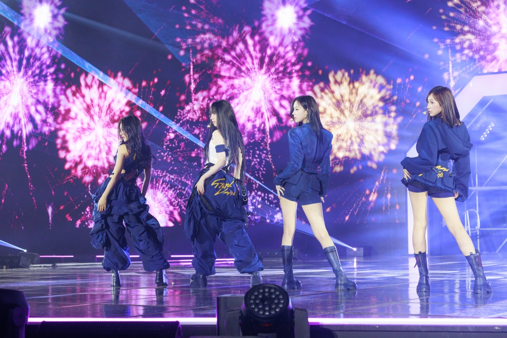 im电竞网址2026电竞网红经纪公司英雄如何打造赛事和泛娱乐运营(图2)