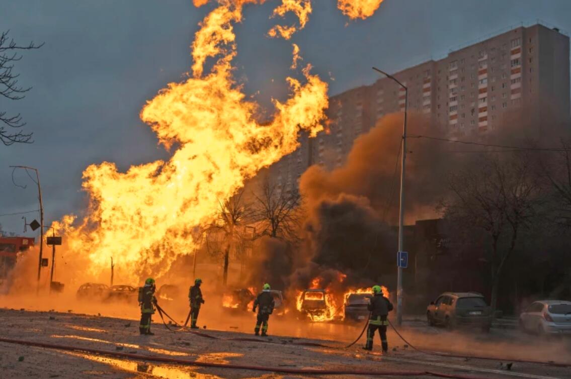 一周军评：尴尬的B-1B与美国战im电竞网站略空军-施洋(图1)